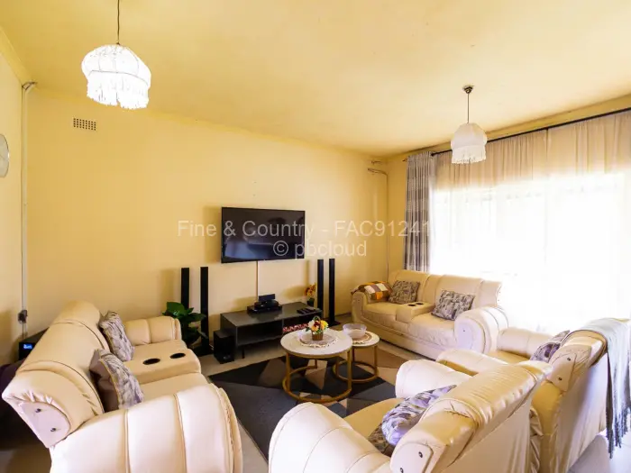2 Bedroom House for Sale in Avondale, Harare