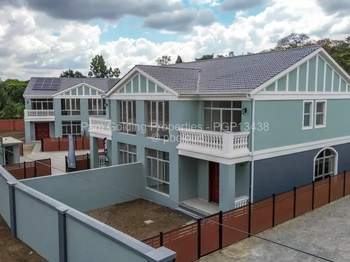 Townhouse/Cluster for Sale in Strathaven, Harare