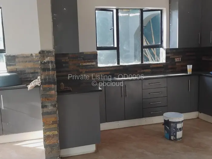 House to Rent in Greystone Park, Harare