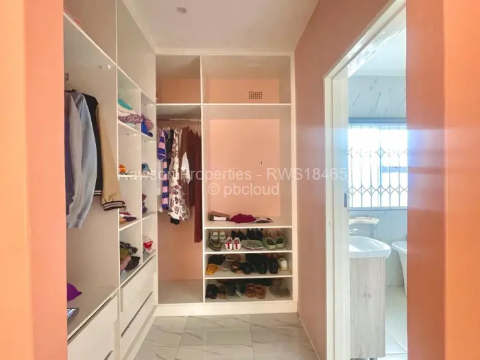 4 Bedroom House for Sale in Westgate, Harare