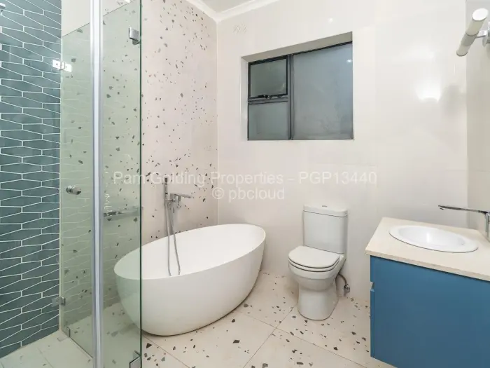 Townhouse/Cluster to Rent in Northwood, Harare