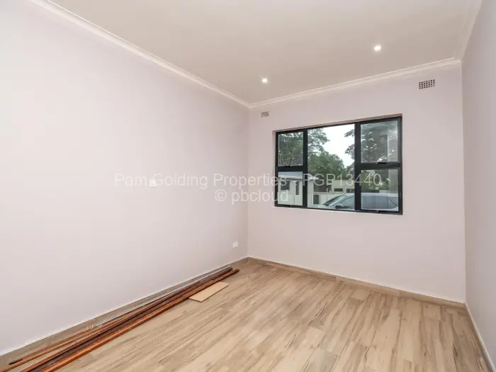 Townhouse/Cluster to Rent in Northwood, Harare