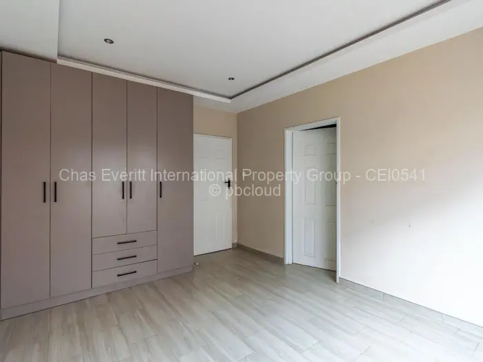 Townhouse/Cluster for Sale in Marlborough, Harare