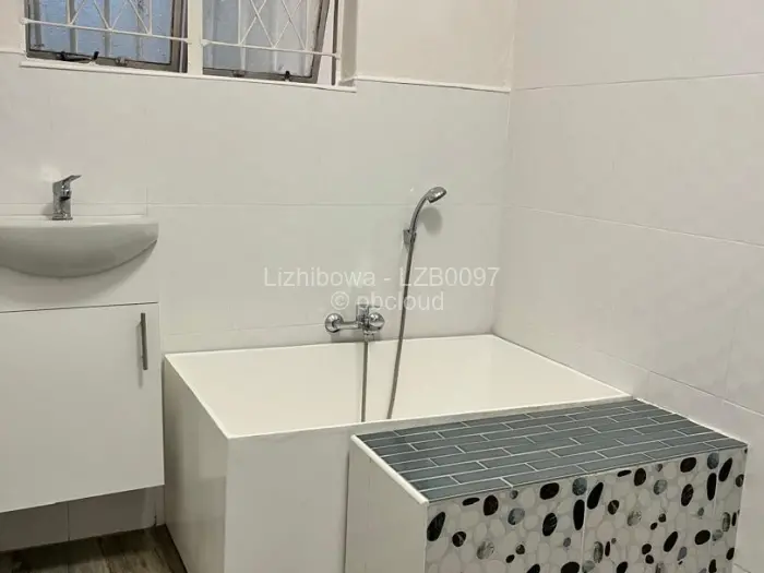 Flat/Apartment to Rent in Avondale, Harare