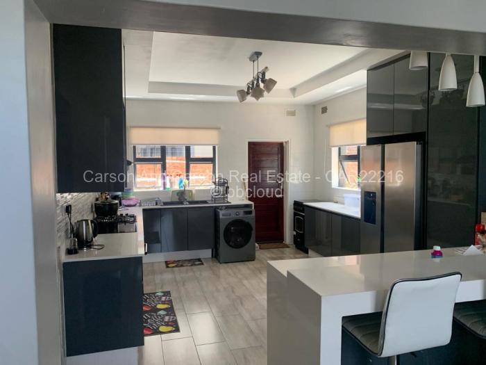 Townhouse/Cluster for Sale in Highlands, Harare