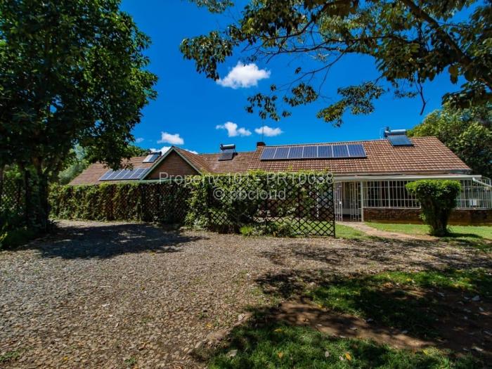 Townhouse/Cluster for Sale in Mount Pleasant, Harare