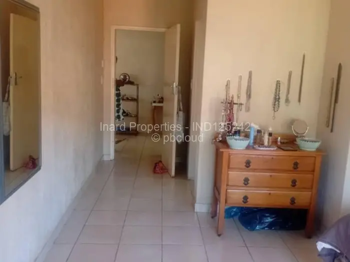 Townhouse/Cluster to Rent in Mandara, Harare