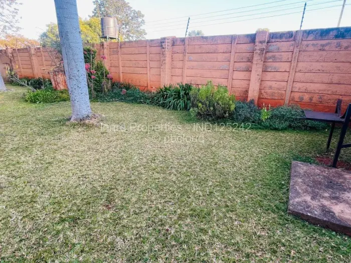 Townhouse/Cluster to Rent in Mandara, Harare