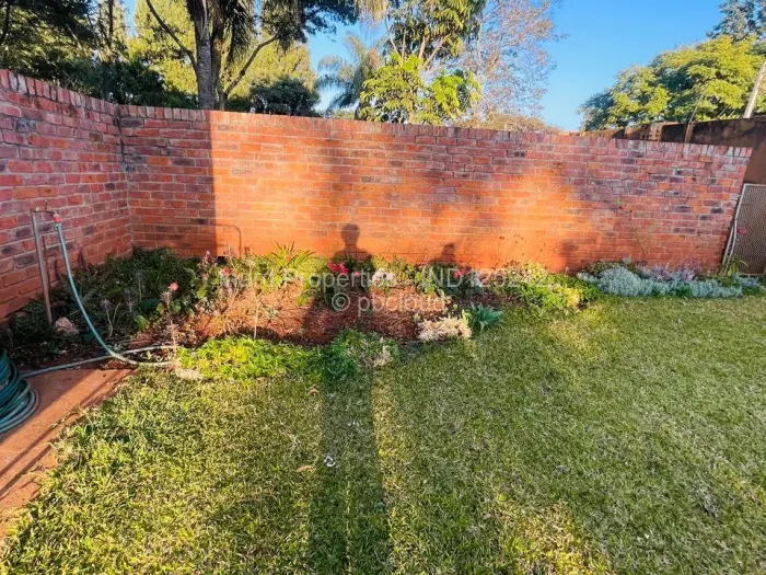 Townhouse/Cluster to Rent in Mandara, Harare