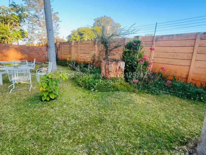 Townhouse/Cluster to Rent in Mandara, Harare