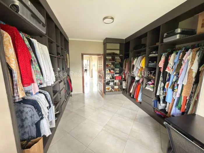 Townhouse/Cluster for Sale in Chisipite, Harare