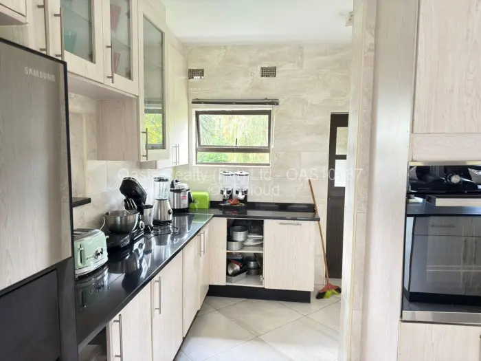 Townhouse/Cluster for Sale in Chisipite, Harare