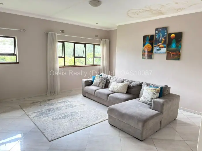 Townhouse/Cluster for Sale in Chisipite, Harare