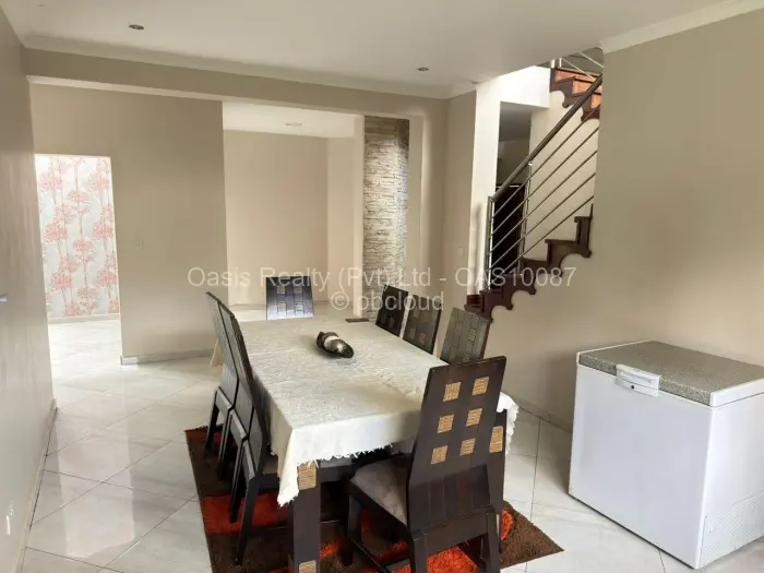 Townhouse/Cluster for Sale in Chisipite, Harare