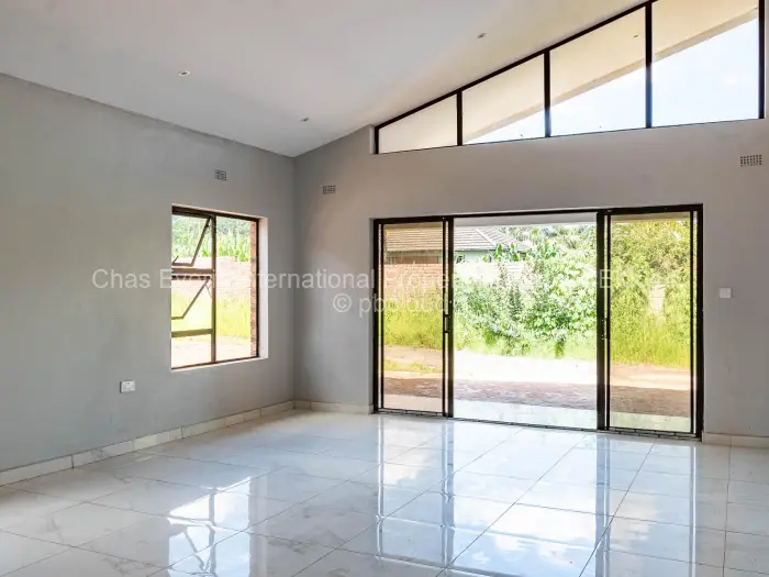 Townhouse/Cluster for Sale in Mabelreign, Harare