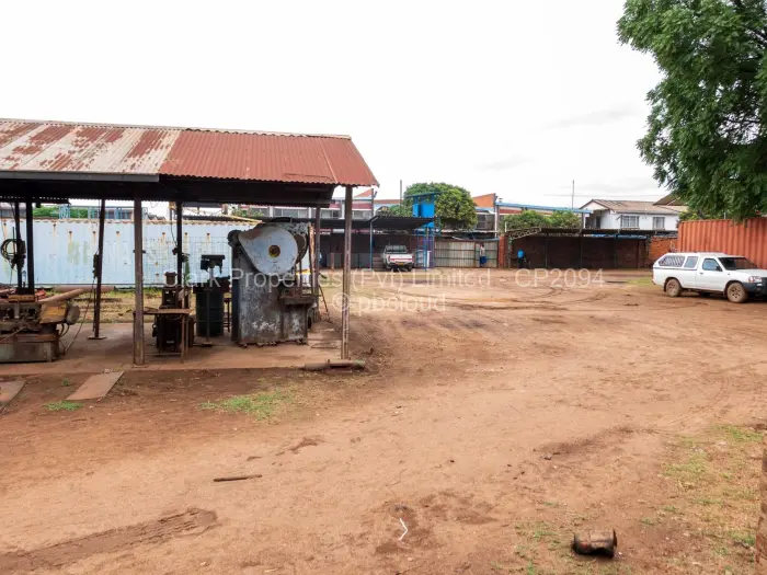 Warehouse/Industrial for Sale in Ardbennie, Harare