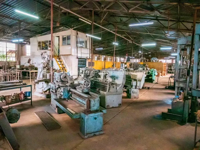 Warehouse/Industrial for Sale in Ardbennie, Harare