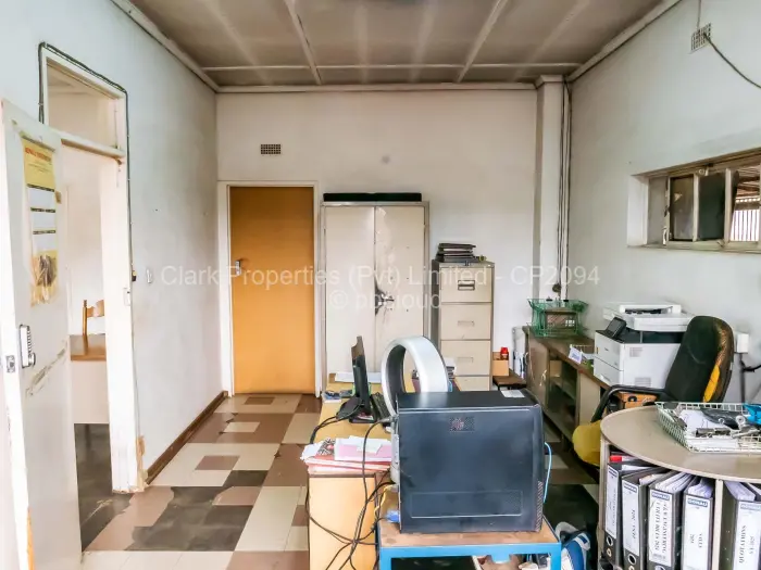 Warehouse/Industrial for Sale in Ardbennie, Harare