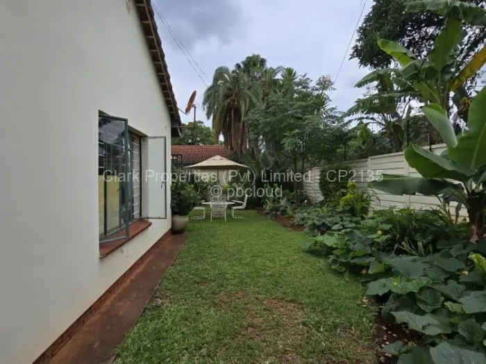 Townhouse/Cluster for Sale in Greendale North, Harare