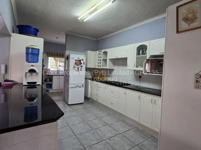 Townhouse/Cluster for Sale in Greendale North, Harare