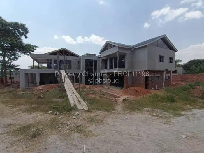 6 Bedroom House for Sale in Gletwin Park, Harare