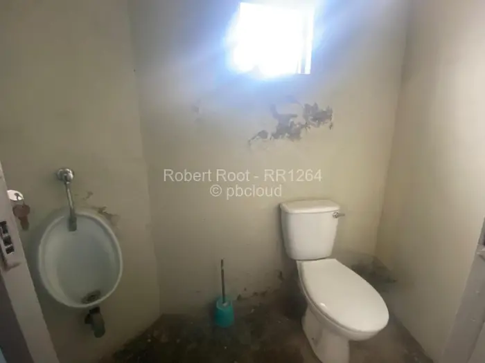 Other Commercial to Rent in Manresa, Harare