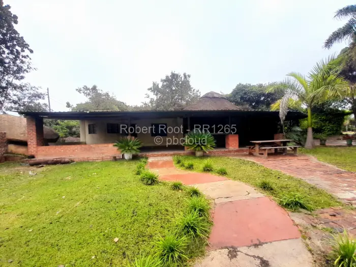 Other Commercial to Rent in Manresa, Harare