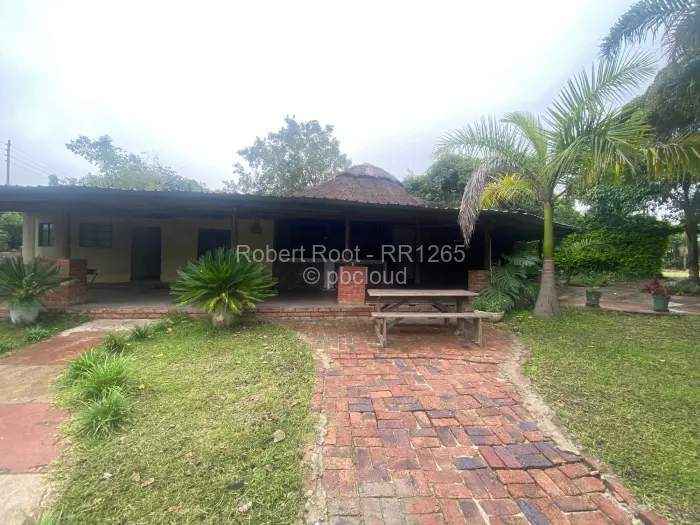 Other Commercial to Rent in Manresa, Harare