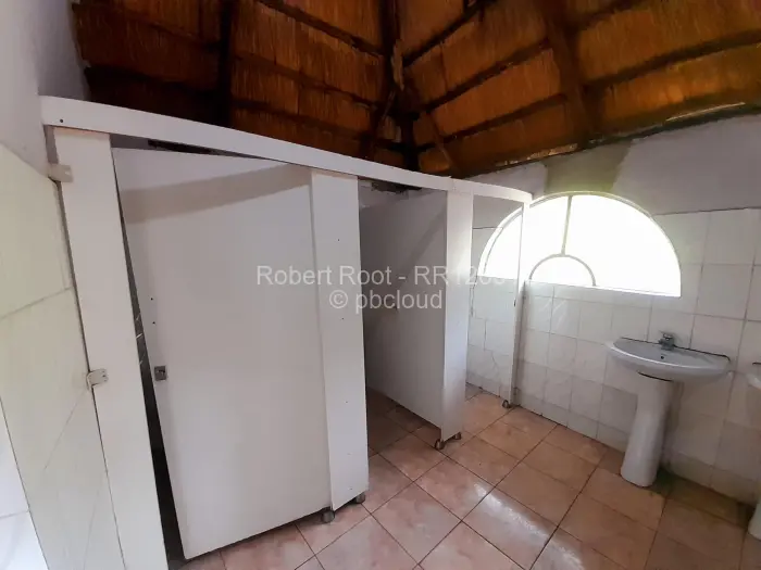 Other Commercial to Rent in Manresa, Harare