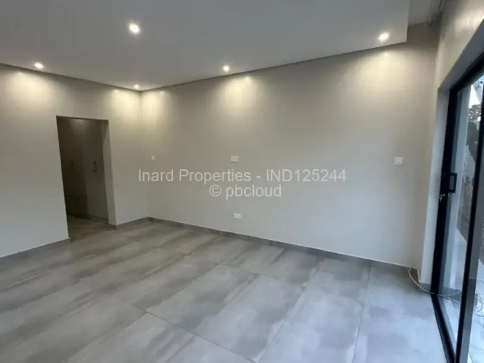 Townhouse/Cluster to Rent in Quinnington, Harare