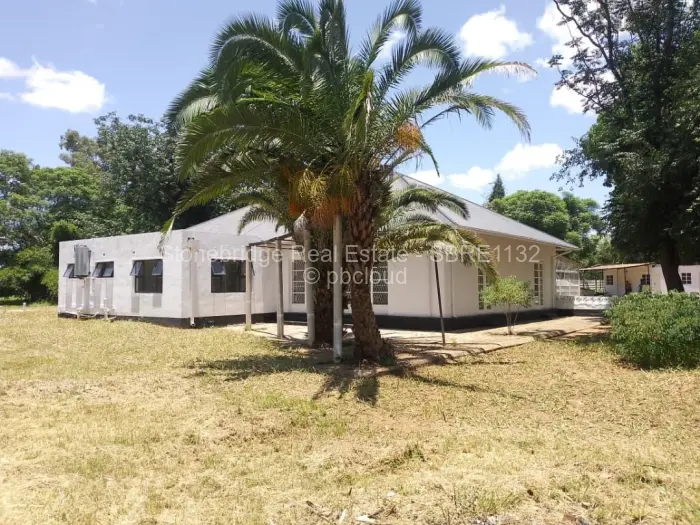 4 Bedroom House to Rent in Riverside North, Bulawayo