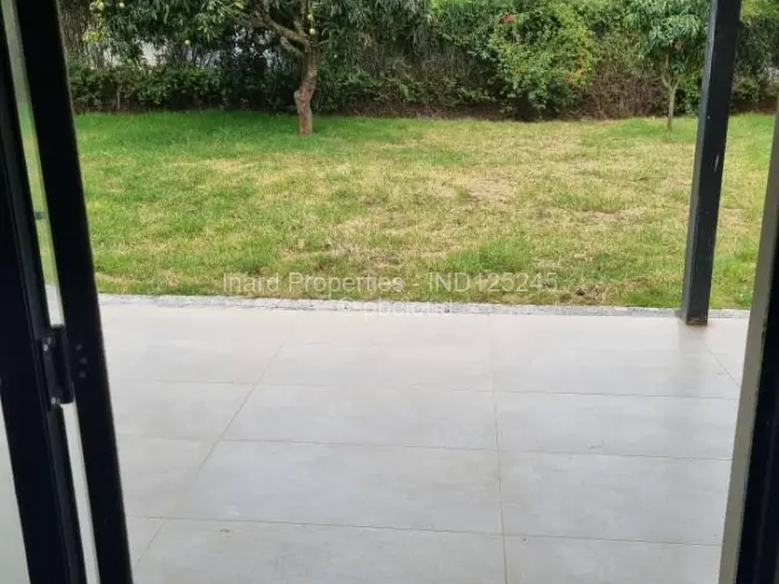 Townhouse/Cluster to Rent in Highlands, Harare