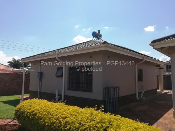 3 Bedroom Cottage/Garden Flat to Rent in Mount Pleasant Heights, Harare