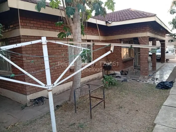 3 Bedroom House for Sale in Chiredzi, Chiredzi