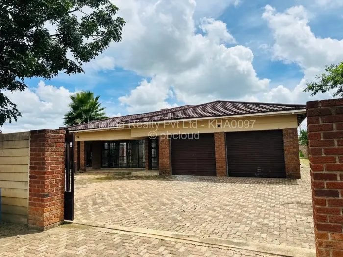 4 Bedroom House for Sale in Fairview, Harare