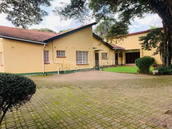 5 Bedroom House for Sale in Goodhope, Harare