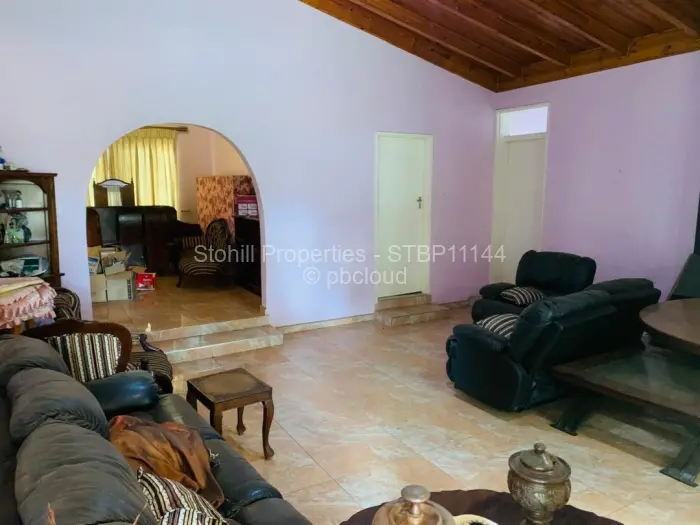 5 Bedroom House for Sale in Goodhope, Harare