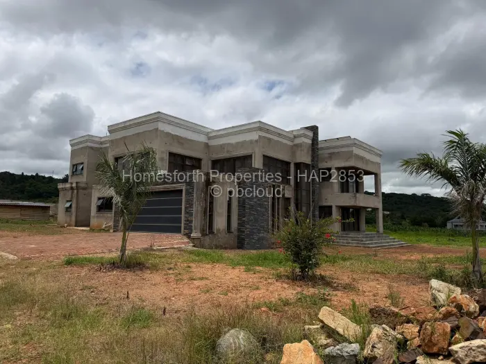 5 Bedroom House for Sale in Quinnington, Harare