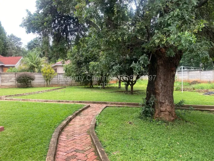 4 Bedroom House to Rent in Upper Hillside, Harare