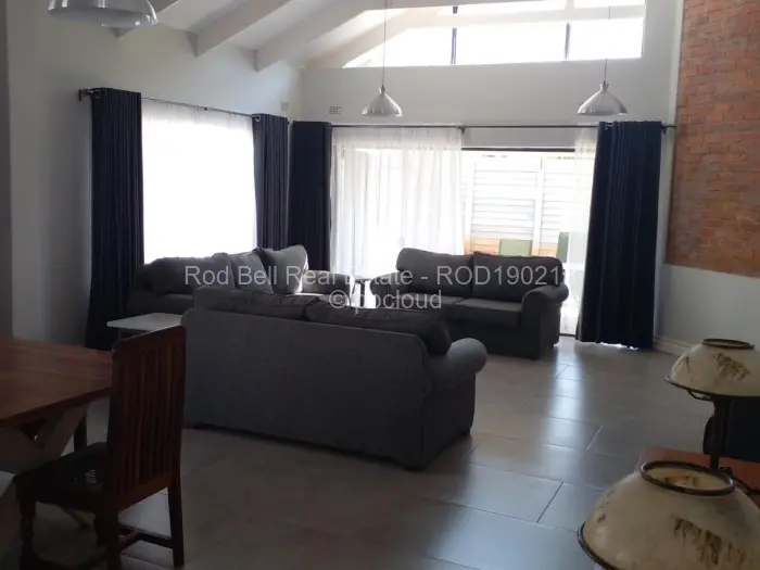 Townhouse/Cluster to Rent in Greendale North, Harare