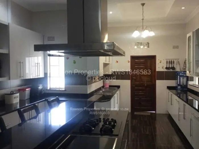 5 Bedroom House for Sale in Shawasha Hills, Harare