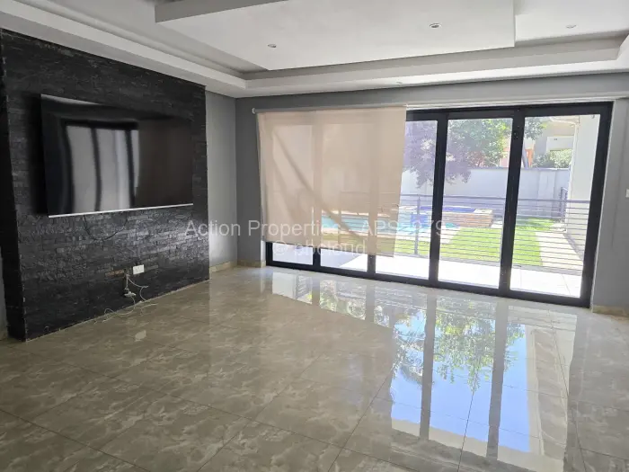 Townhouse/Cluster for Sale in Borrowdale Brooke, Harare