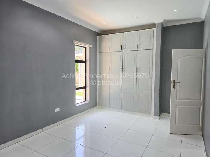 Townhouse/Cluster for Sale in Borrowdale Brooke, Harare