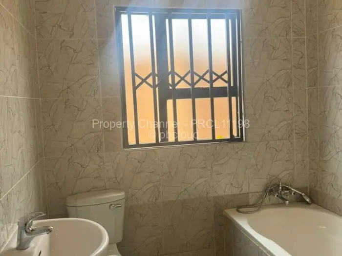 4 Bedroom House to Rent in Budiriro, Harare