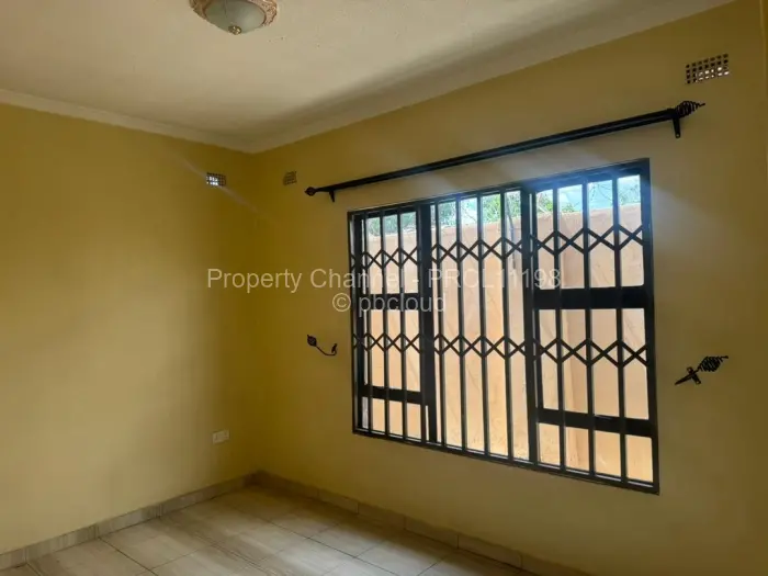 4 Bedroom House to Rent in Budiriro, Harare