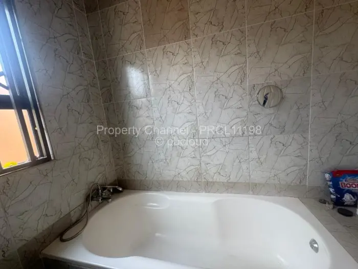 4 Bedroom House to Rent in Budiriro, Harare