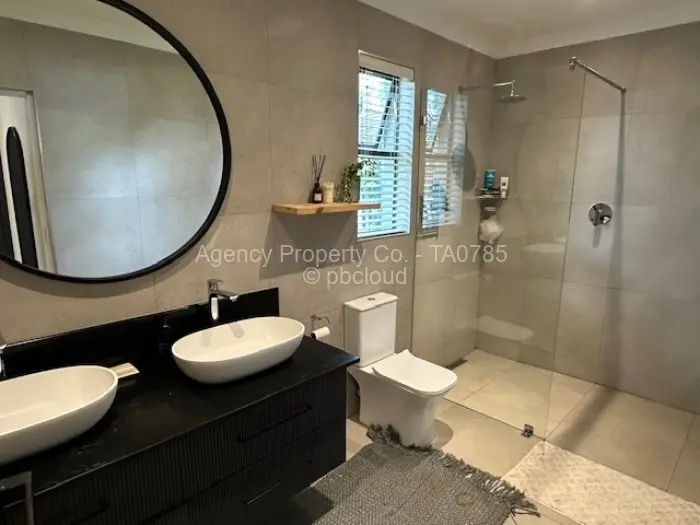 Townhouse/Cluster to Rent in Highlands, Harare