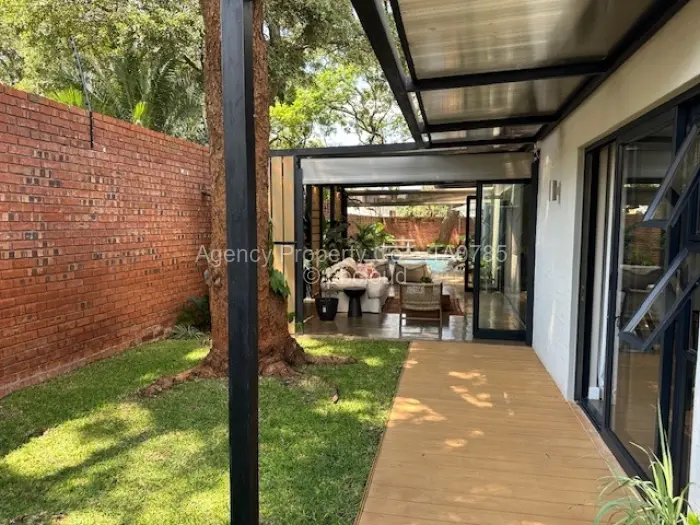 Townhouse/Cluster to Rent in Highlands, Harare