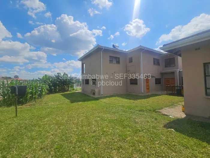 Townhouse/Cluster to Rent in Greystone Park, Harare