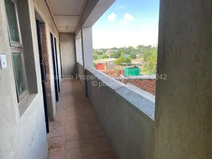 Retail/Shop for Sale in Lobengula, Bulawayo